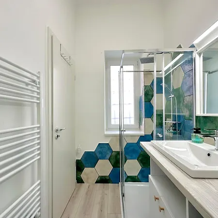 Colorful Condo By The Danube ---Free Parking--- Budapest Exterior photo